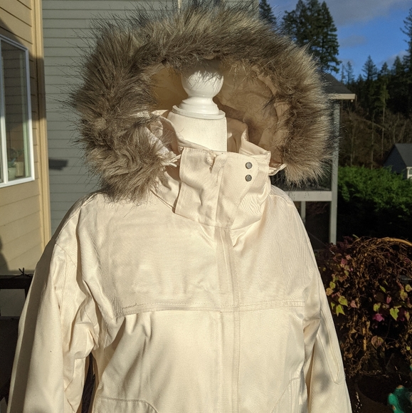 Winter jacket - Picture 7 of 12
